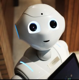 Robot-Training-ChatGPT.jpeg